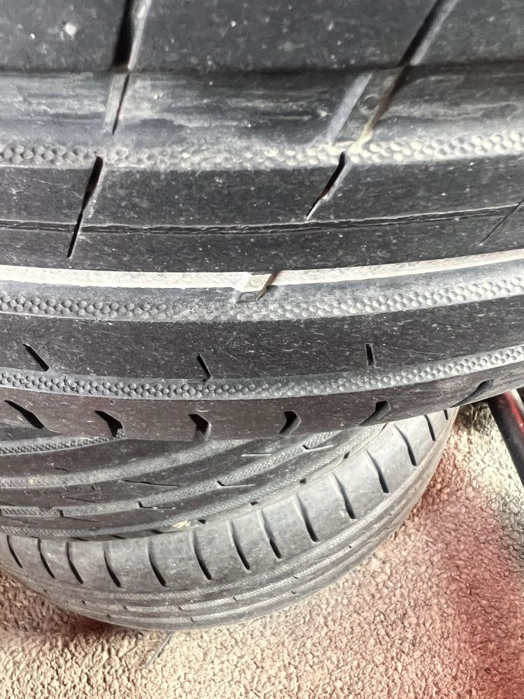 Anvelope vara bmw x1 225/50/17