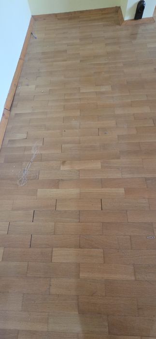 Естествен паркет 20 кв.м.