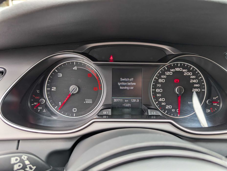 Audi A4, B8, 1968 cm3, Diesel, an 2013