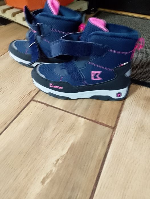 Ghete noi de vânzare