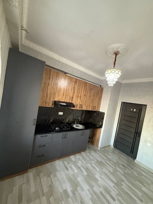 Sergeli 6a 1/10/10 kvartira sotiladi Arzon narxda 50500$