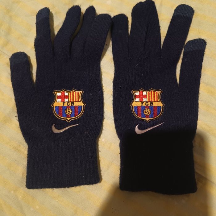 Mănuși Nike  F C B originale