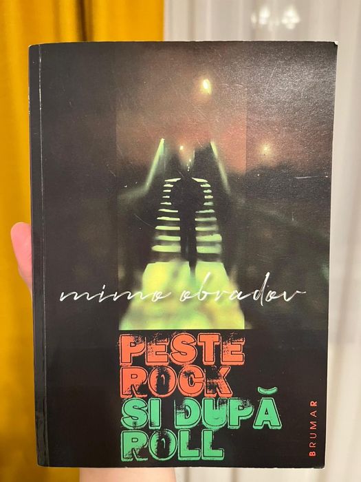 Carte Peste rock si dupa roll