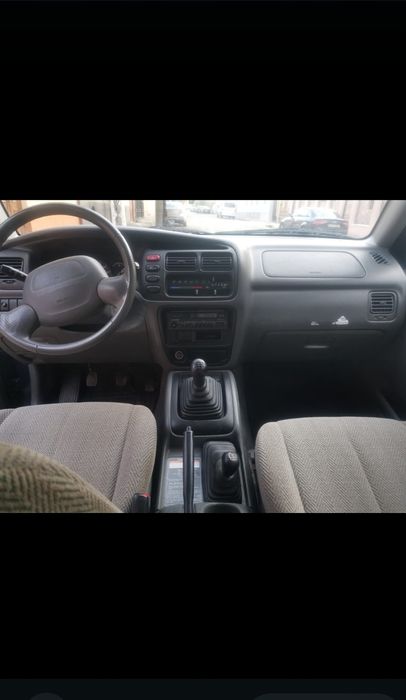 Vând Suzuki Grand Vitara diesel motor Mazda