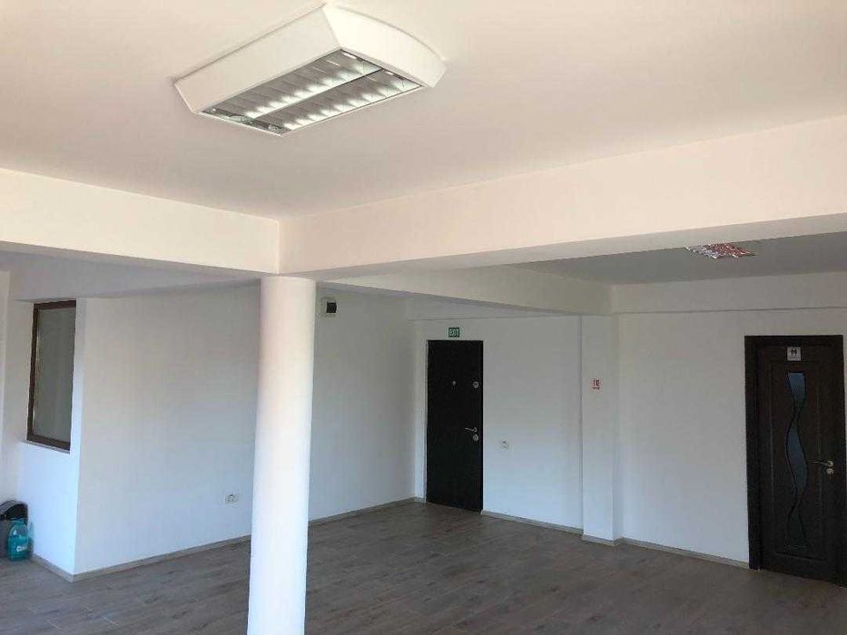 Spatiu comercial BIROU zona Dovali BLVD Nicolae Balcescu 50 MP