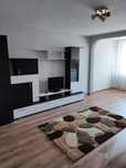 Se oferă pentru închiriere apartament cu o camera în zona centrala