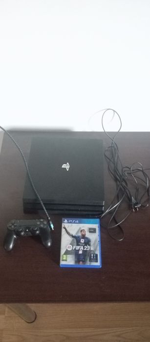 PS4 Pro /          1 Terra