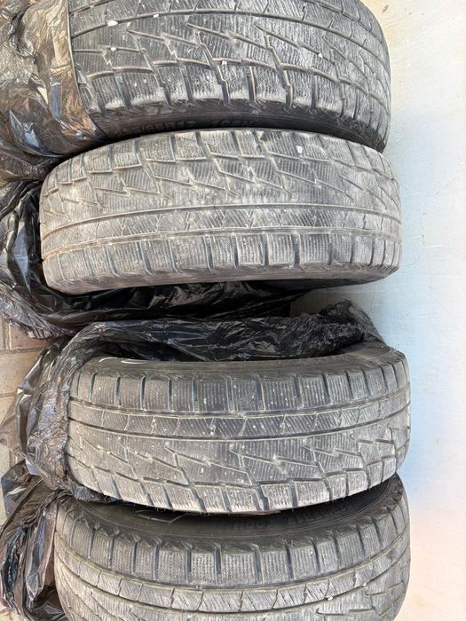 Шина   размер 235/65 R 17