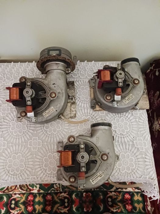 Ventilator Ariston 3 buc .