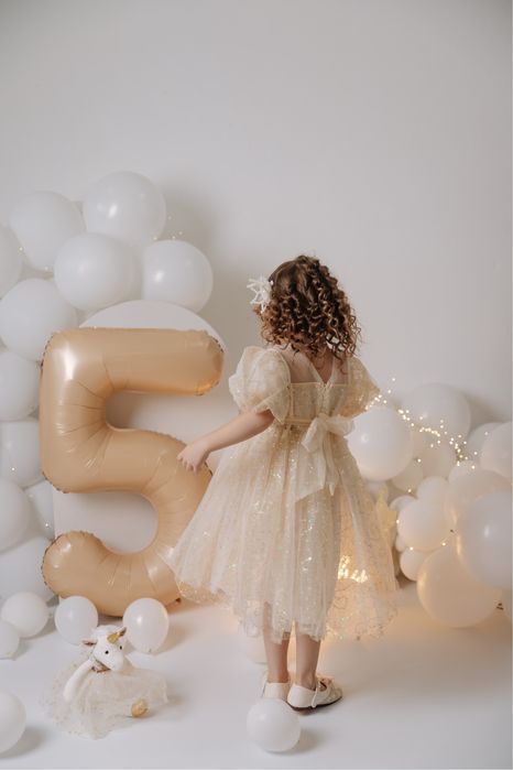 Продам детские нарядные платья