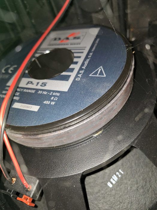 Set 2 boxe audio profesionale pasive DAS DS-15 cu 2 căi, 2x400w, 8ohm