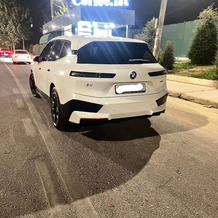 Продается BMW IX