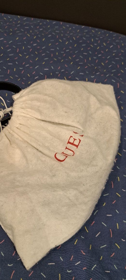 Малка чанта Guess