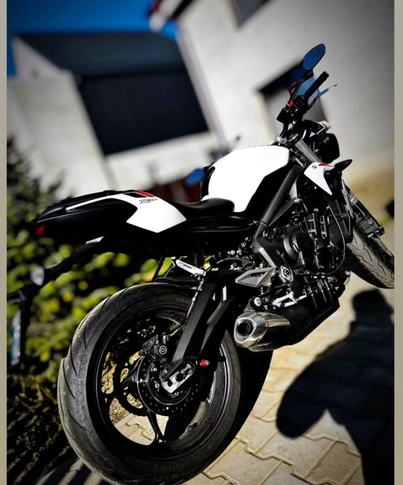 [VAND] Motocicleta Triumph Street Triple S 2021 - 6800 euro