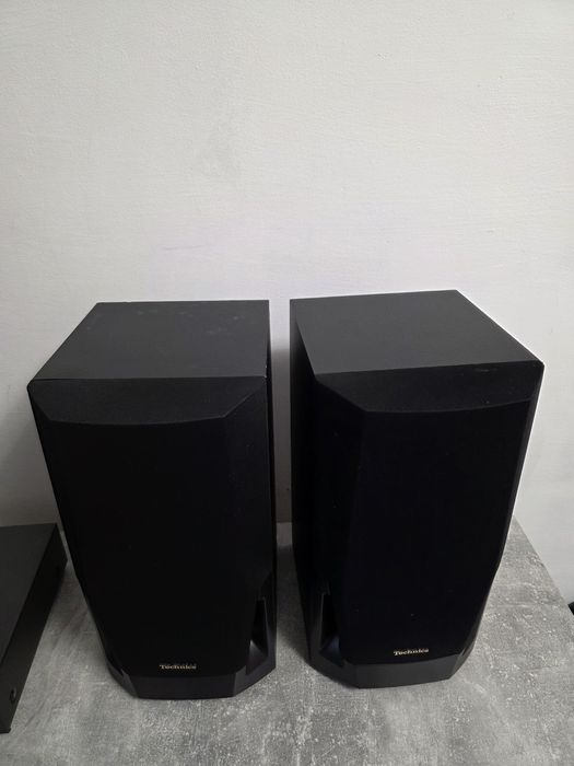 Boxe Technics SB-CH530A în stare perfectă