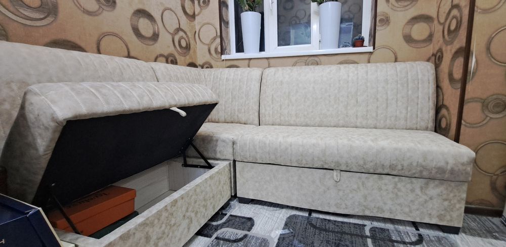 Ошхона мебили яхши холатда турибди