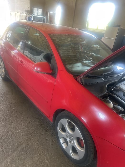 Wv golf gti 2000cm 200 cp