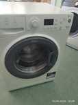Продавам пералня Ariston Hotpoint 8 кг