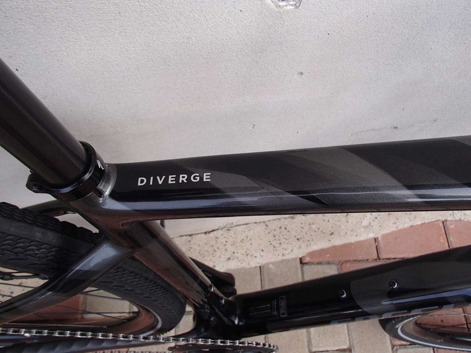 Bicicleta Gravel Specialized Diverge cu Suspensie Full Carbon-Marime M