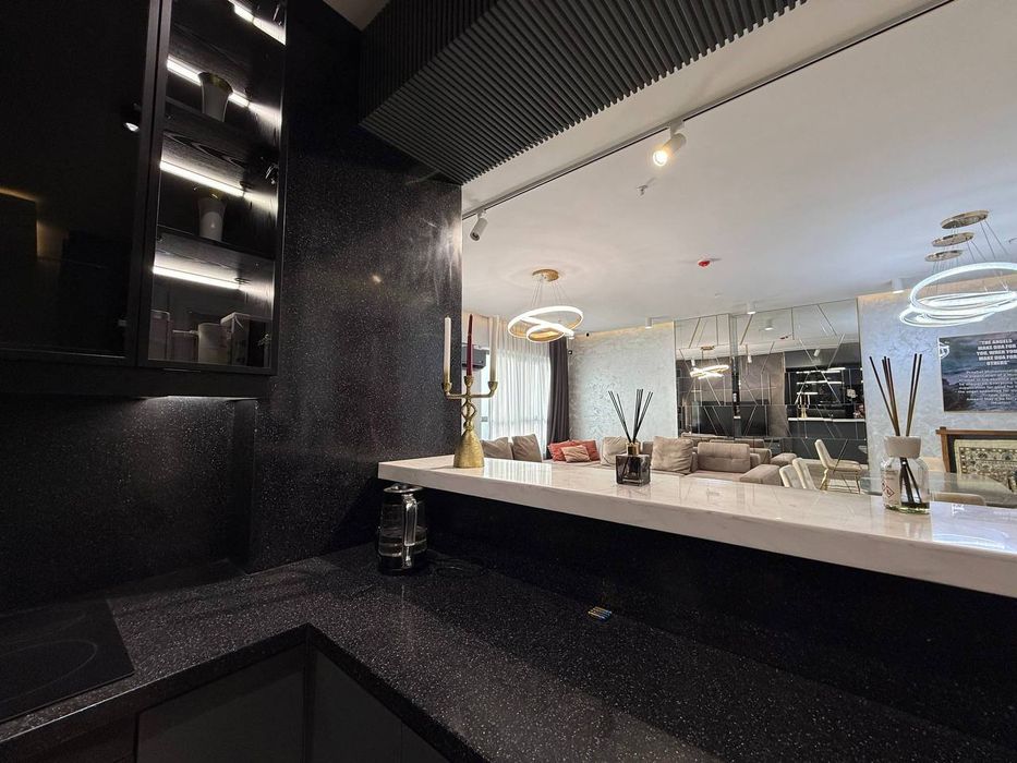 Продается новостройка 100кв Akay city, Мирзо Улугбек, Ц-2