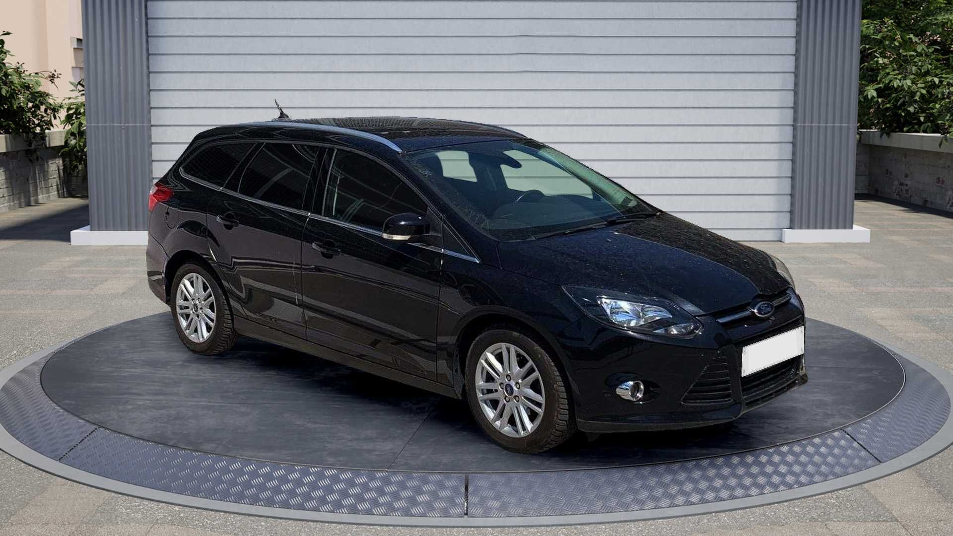 Închirieri Ford Focus Mk3, mașini de la 100 LEI/zi - Fără Garanție