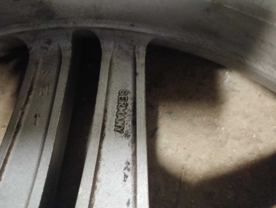 Продават се джанти Мерцедес