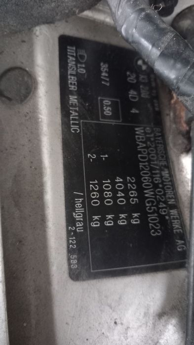 Bmw E83 X3 преден капак код на боята Titansilber 354/7