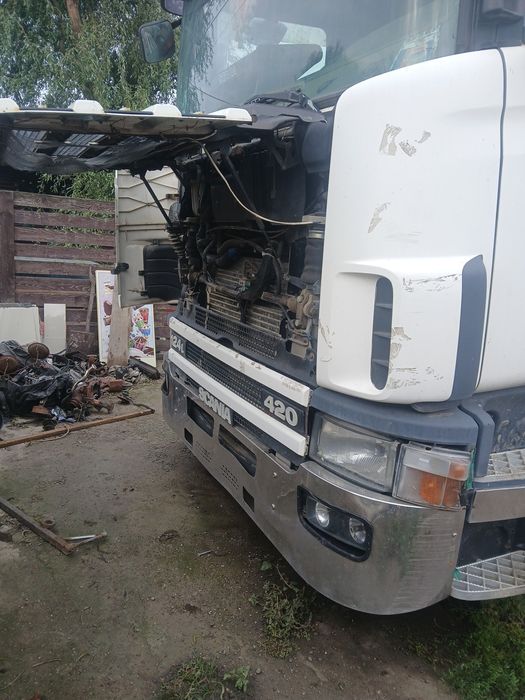 Se vine tir scania 420 l tot cu remorca basculanta