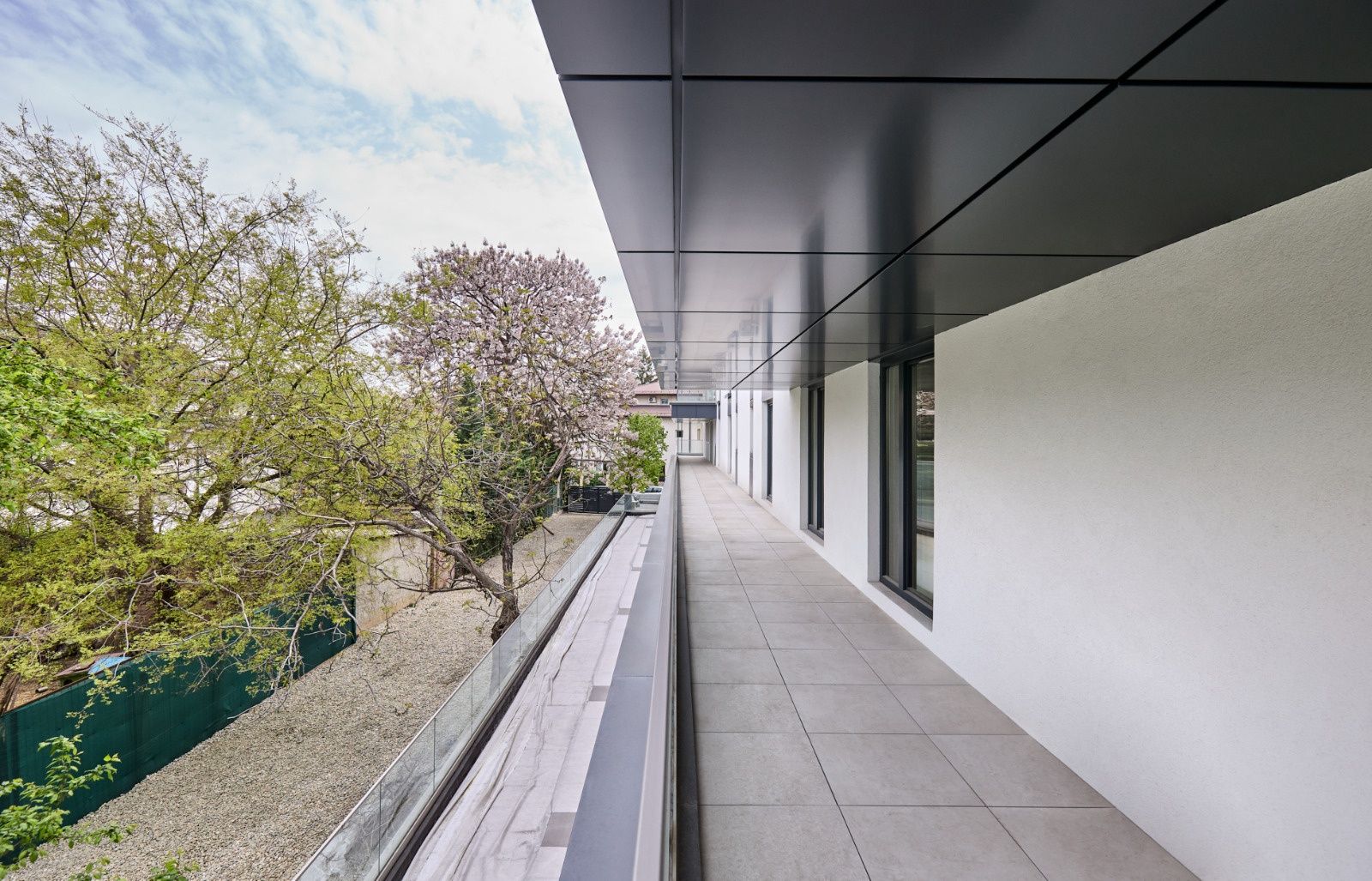 Fatade Ventilate: Placari Alucobond/Dibond/HPL/Fibrociment/Trespa