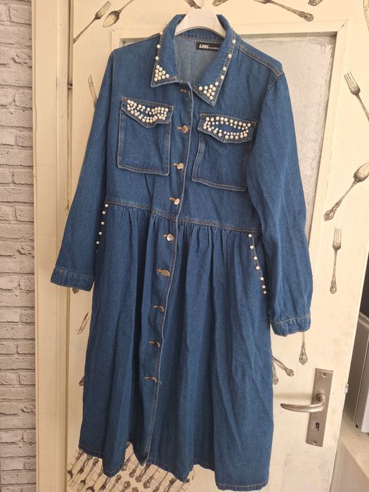 Чисто нова рокля