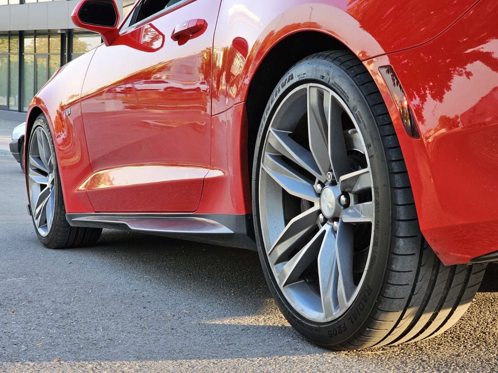 Chevrolet Camaro SS - Под Наем за Вашият Повод