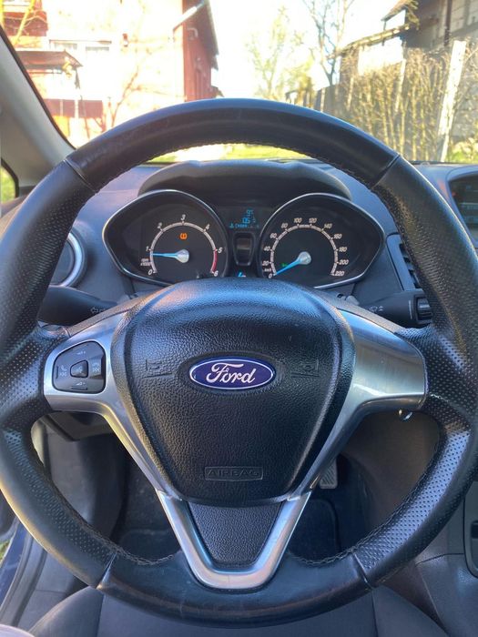 Ford fiesta 2014 1.6 tdci