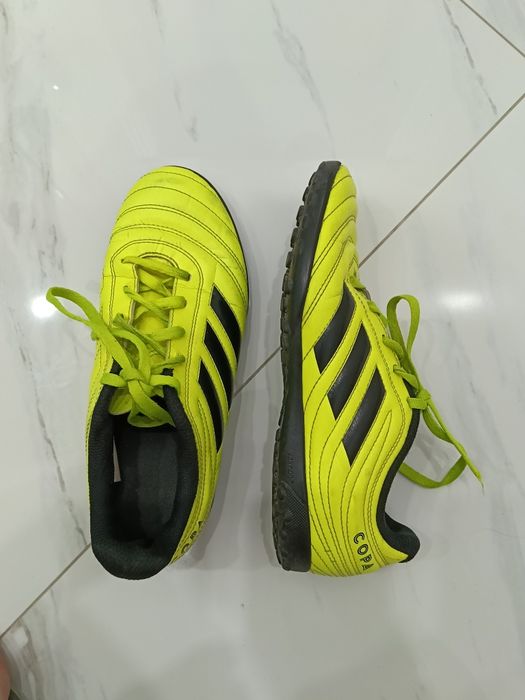 Продам сороконожки Adidas Copa