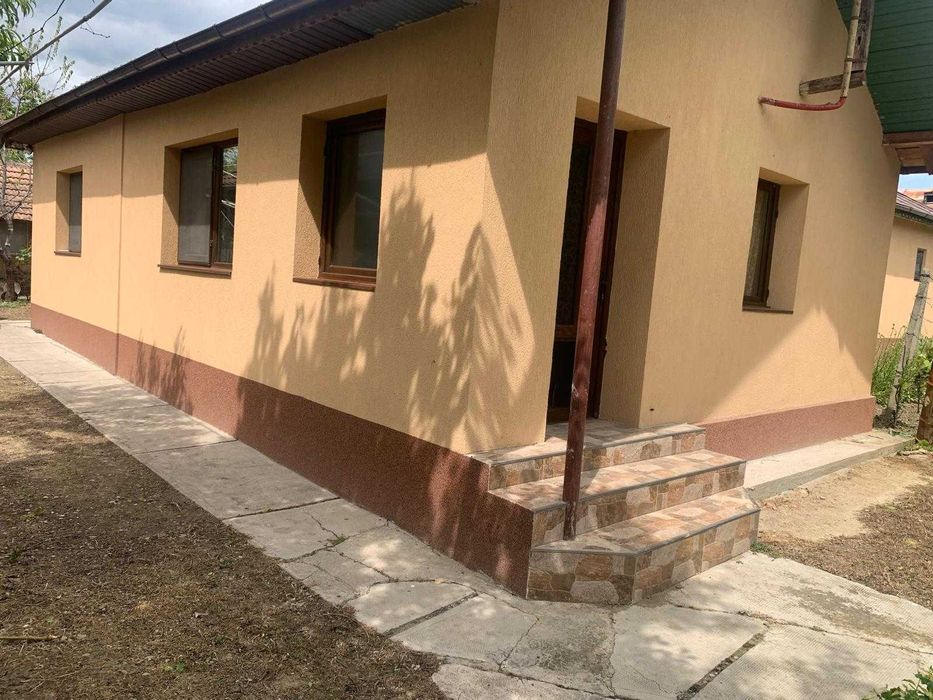 Casă + teren 1600 mp – Ulmeni, Buzău – 60.000 EUR