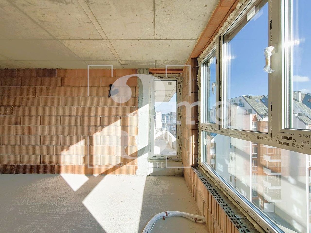 Продава се Тристаен апартамент в София, Люлин 5 - 125 кв.м за 1506 €/кв.м - Снимка #7