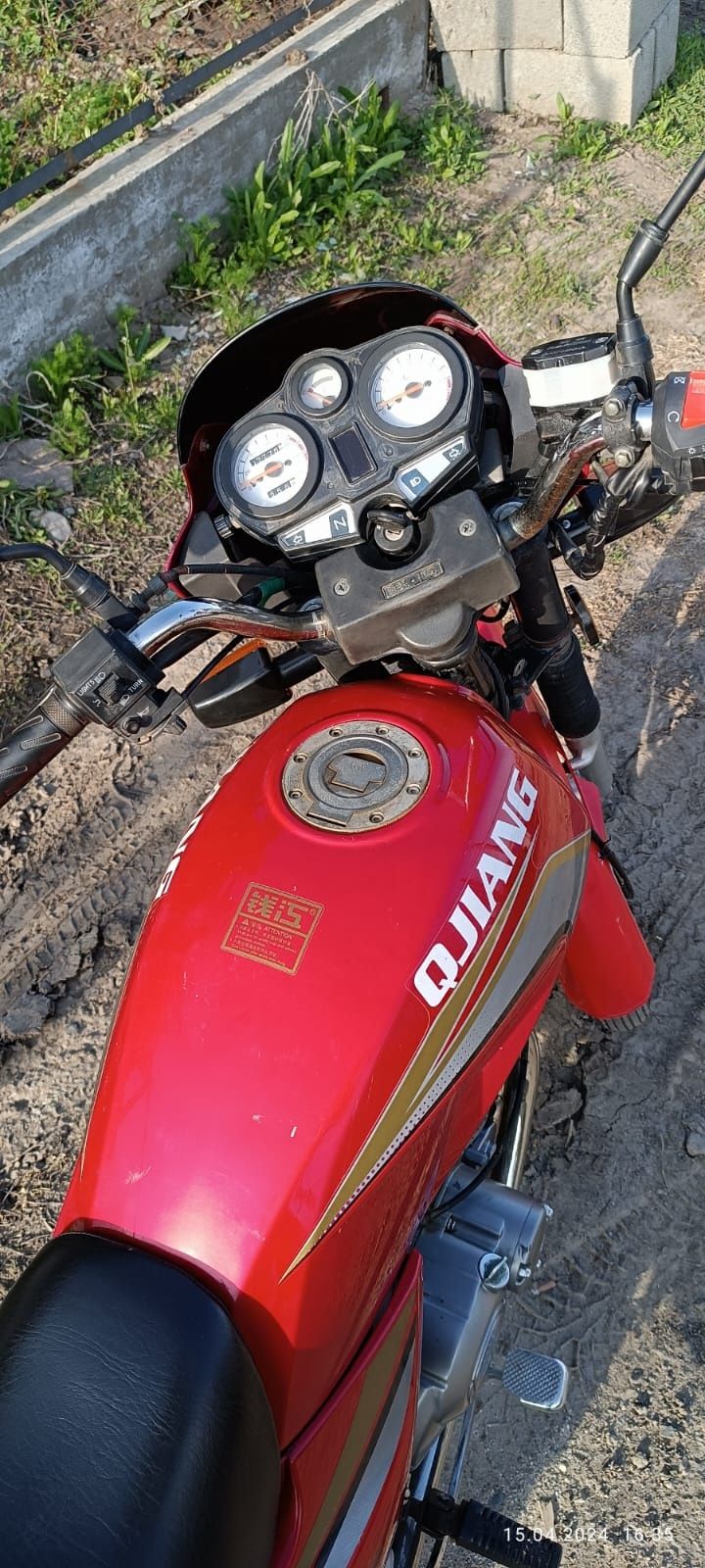 Продам мотоцикл q-jang