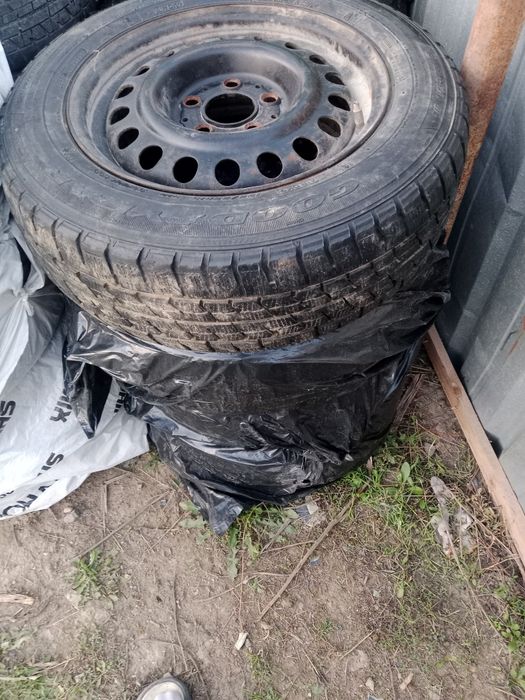 R15 зимная резина с дисками