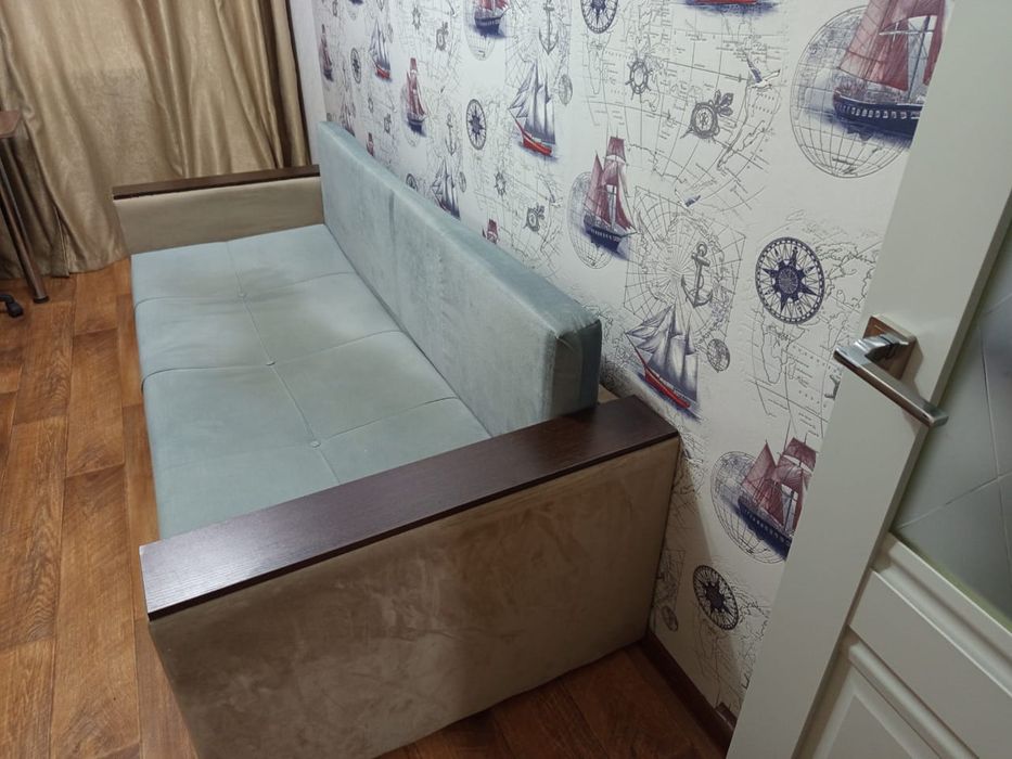 Диван тахта. Бу. В хорошем состоянии