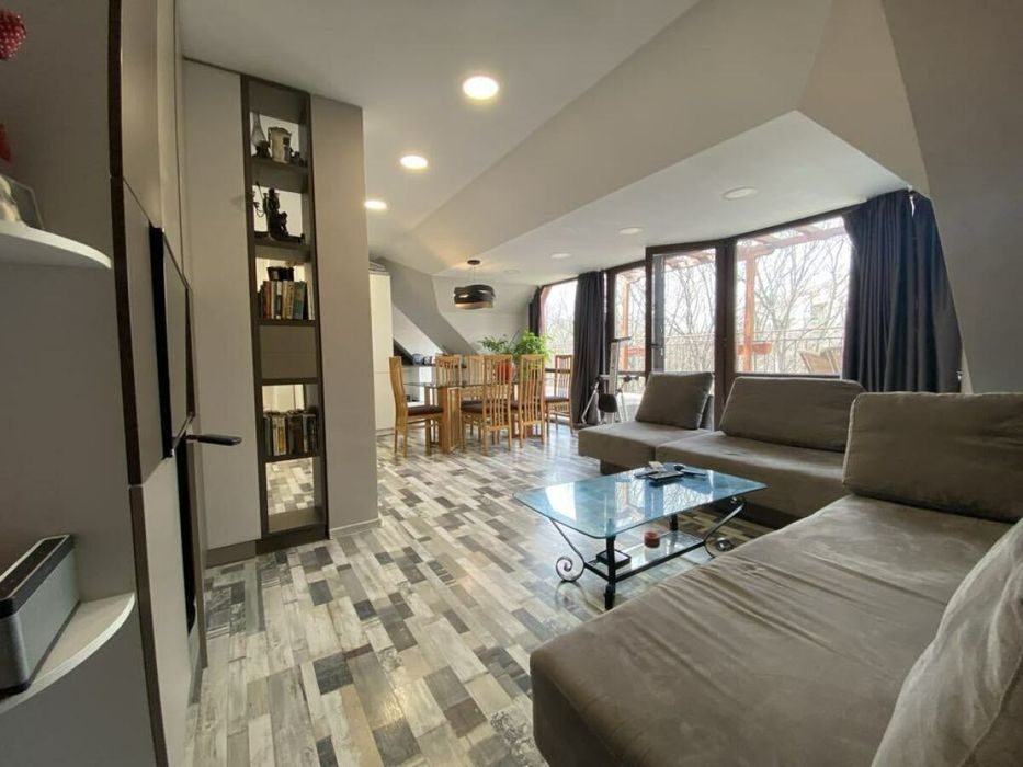 Продажба 2-стаен гр. Варна - Колхозен Пазар 100m²