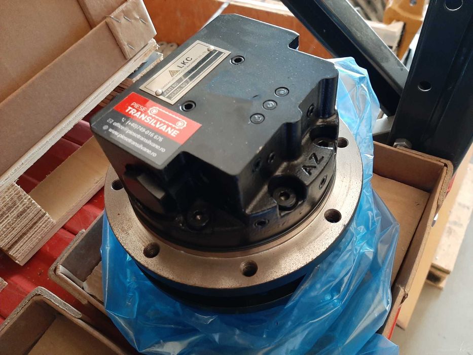 Transmisie finală cu hidromotor de marș Neuson, Takeuchi