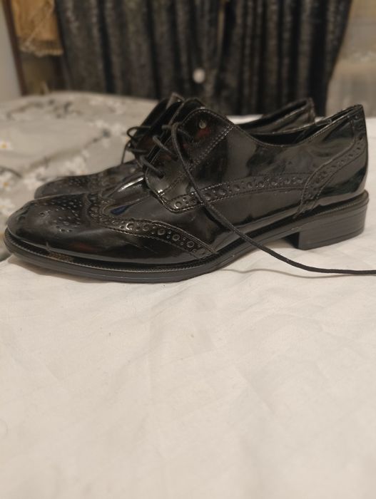 Pantofi piele naturala lacuita pentru evenimente Nr 38