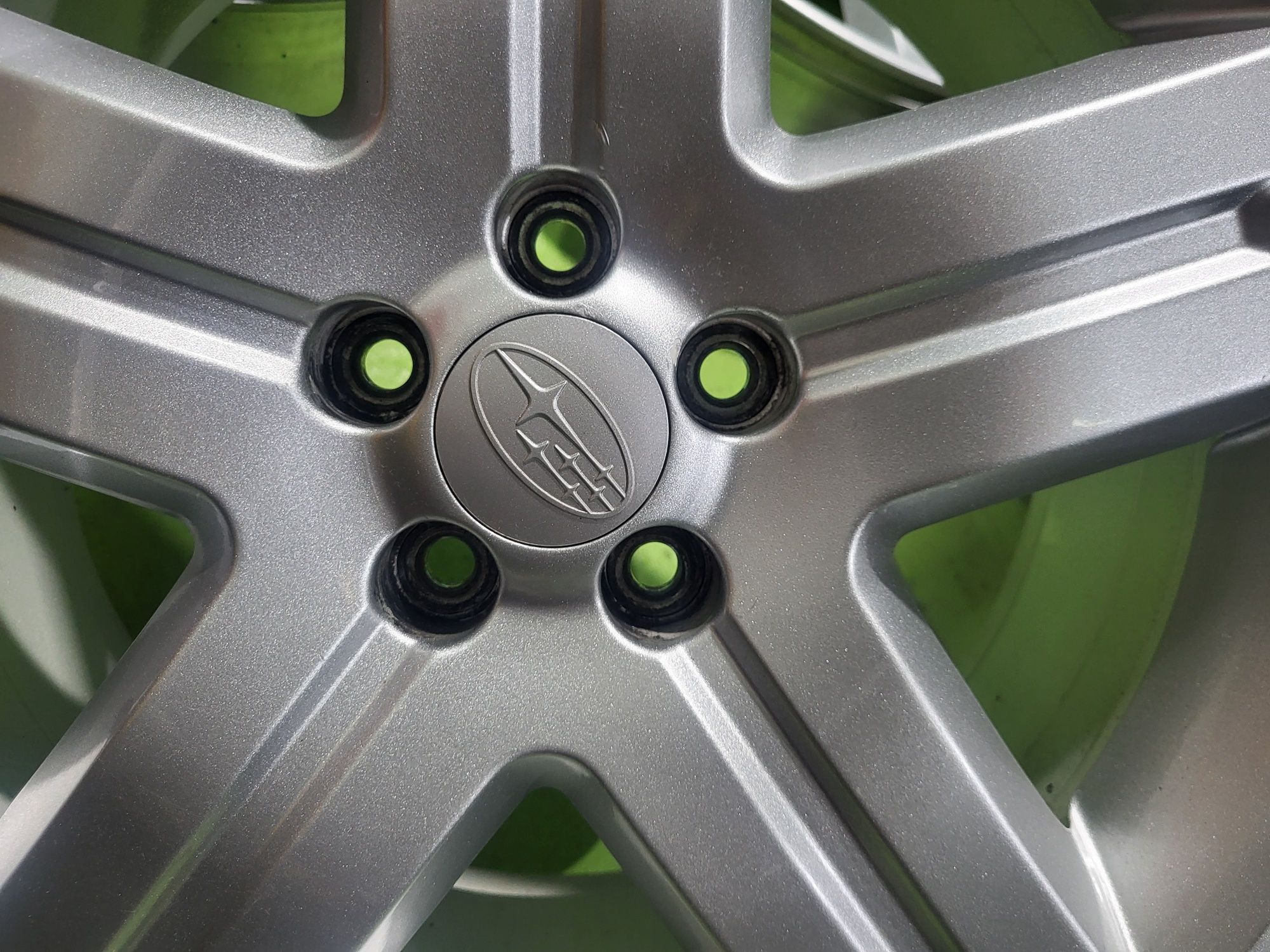 17 5x100 Subaru лети джанти 5х100 субару