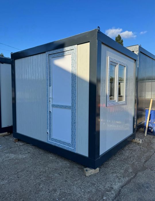 Container modular