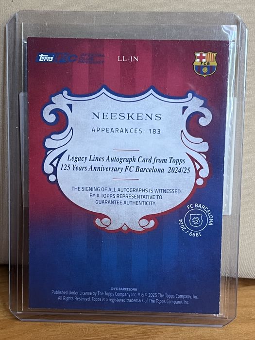 Topps номерирани карти с автограф