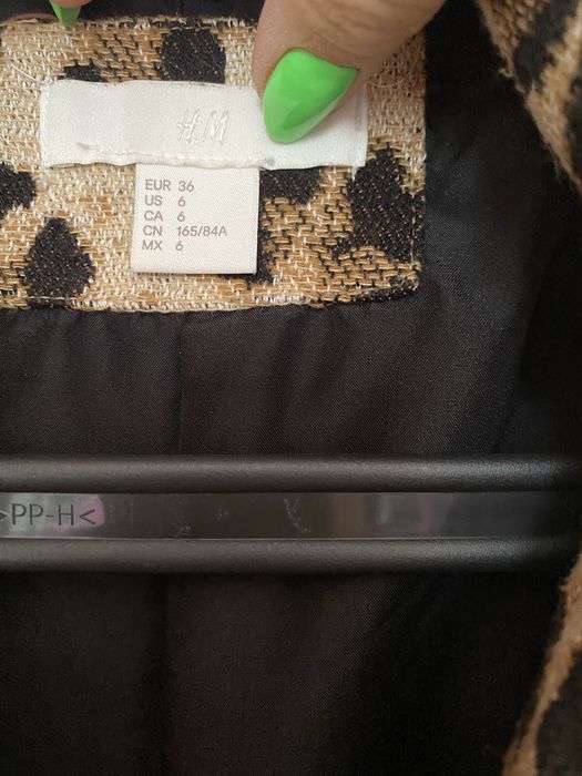 Дамско преходно яке