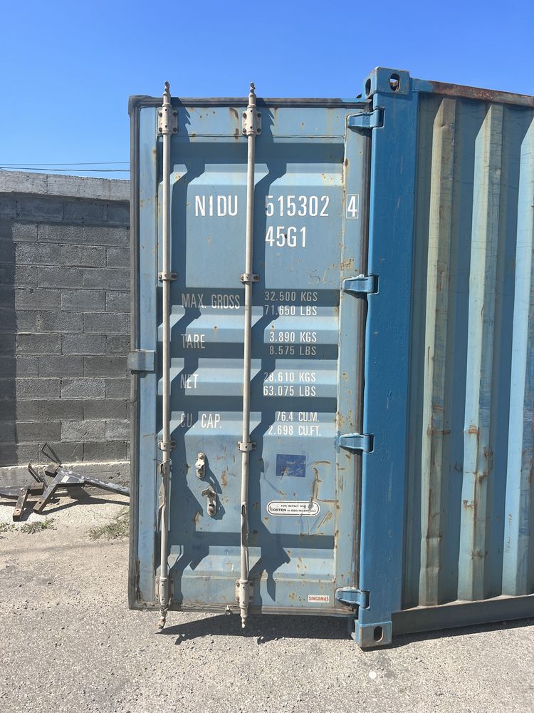 Container maritim 12m