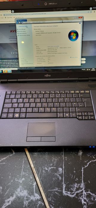 Fujitsu Amilo/1.8 Ghz/3GB Ram