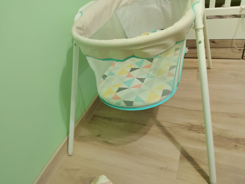 Преносима бебешка кошара с матрак Fisher-Price