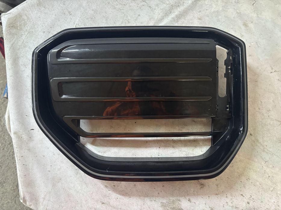 Grila bara fata Bmw x3