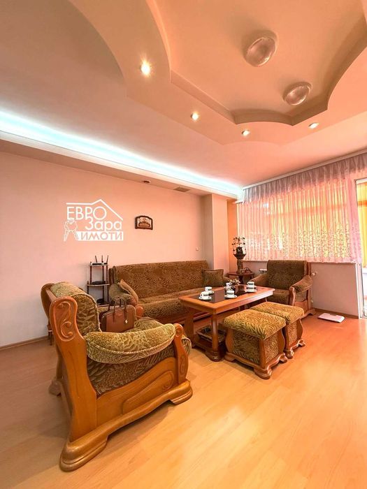 Продава се Тристаен апартамент в Стара Загора, Център - 141 кв.м за 1596 €/кв.м - Снимка #2